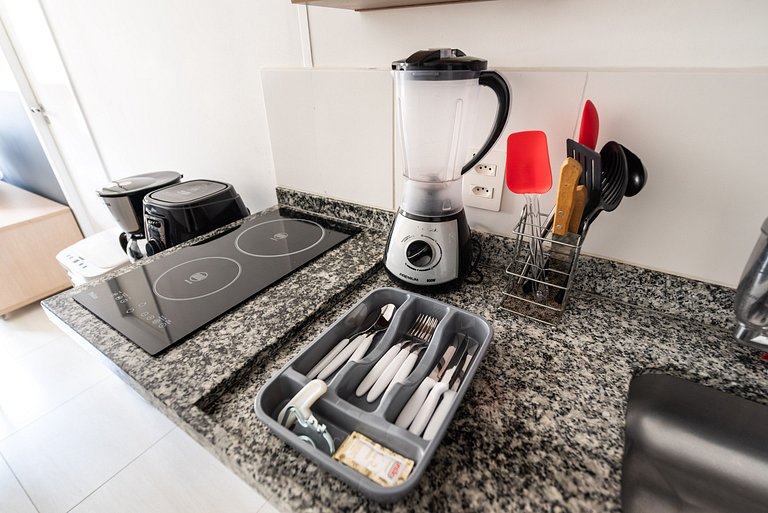 MI10 Studio Prático na Frei Caneca | Perto de Tudo