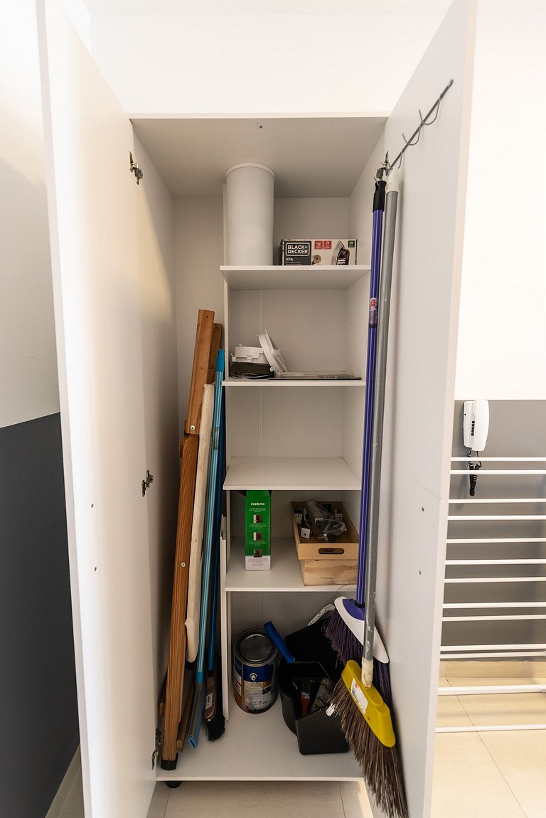 MI10 Studio Prático na Frei Caneca | Perto de Tudo