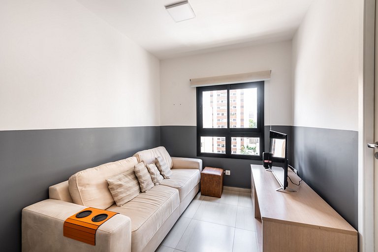 MI10 Studio Prático na Frei Caneca | Perto de Tudo