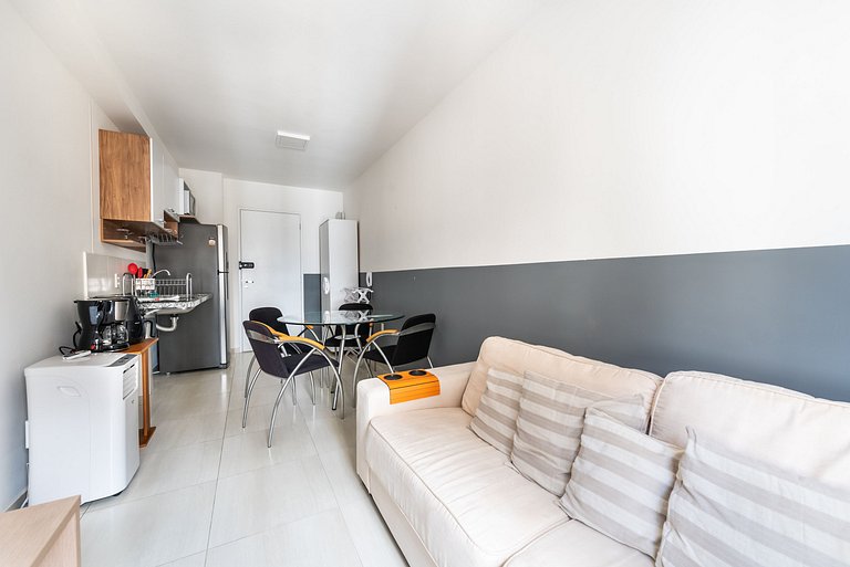 MI10 Studio Prático na Frei Caneca | Perto de Tudo