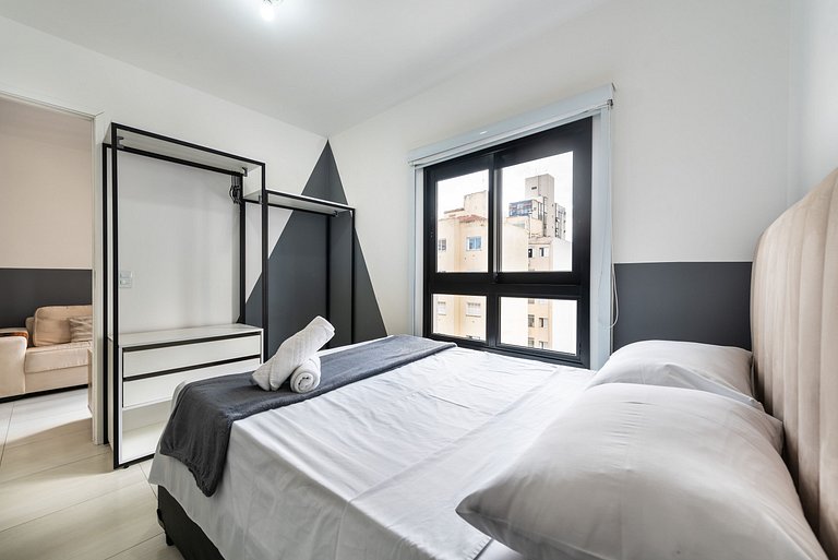 MI10 Studio Prático na Frei Caneca | Perto de Tudo