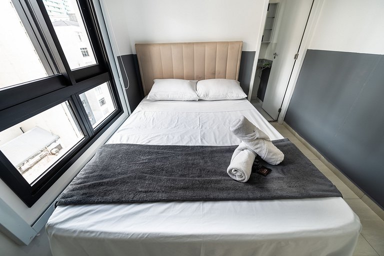 MI10 Studio Prático na Frei Caneca | Perto de Tudo