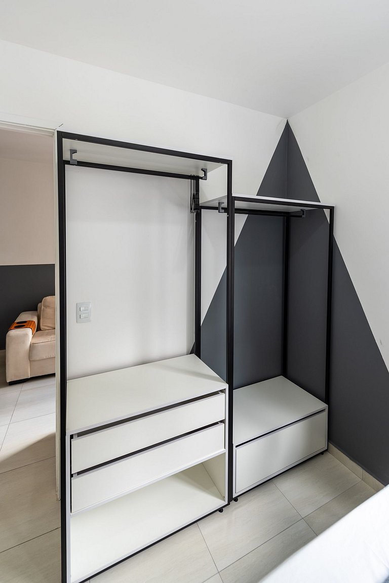 MI10 Studio Prático na Frei Caneca | Perto de Tudo