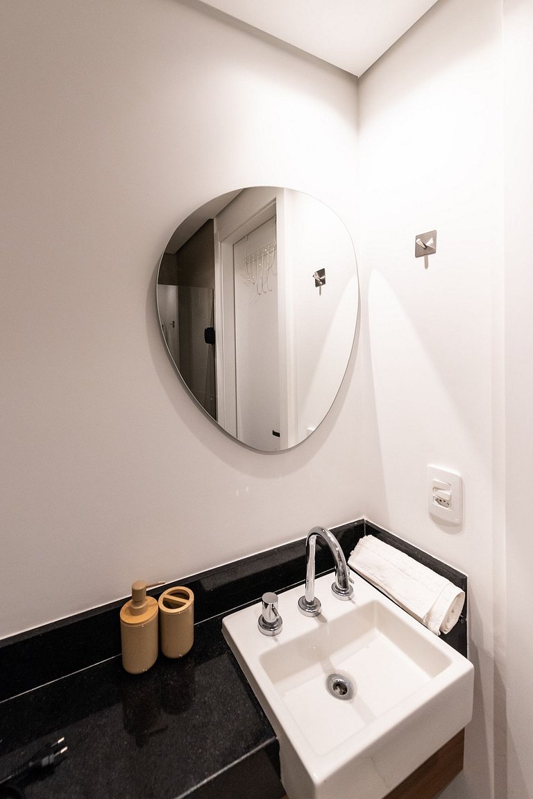 VNF13 | Estúdio ao Lado do Shopping Frei Caneca