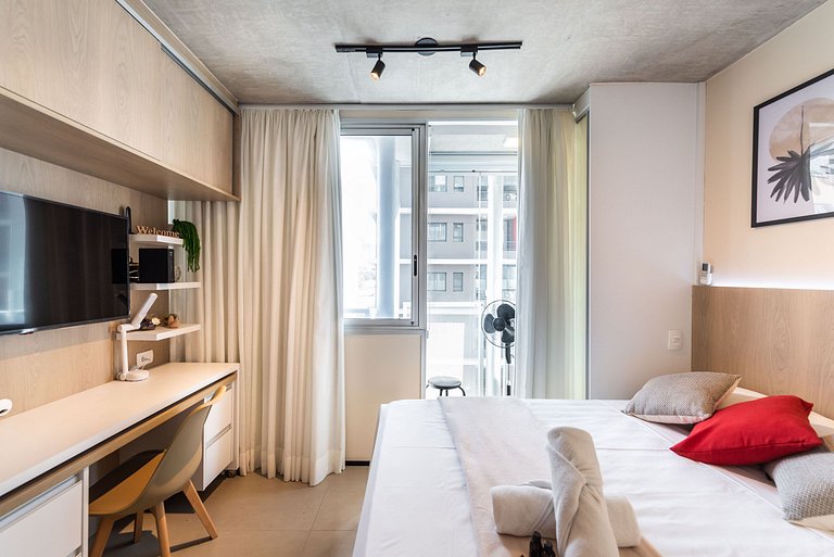 VNF713 Seu Refúgio Perto do Shopping Frei Caneca.