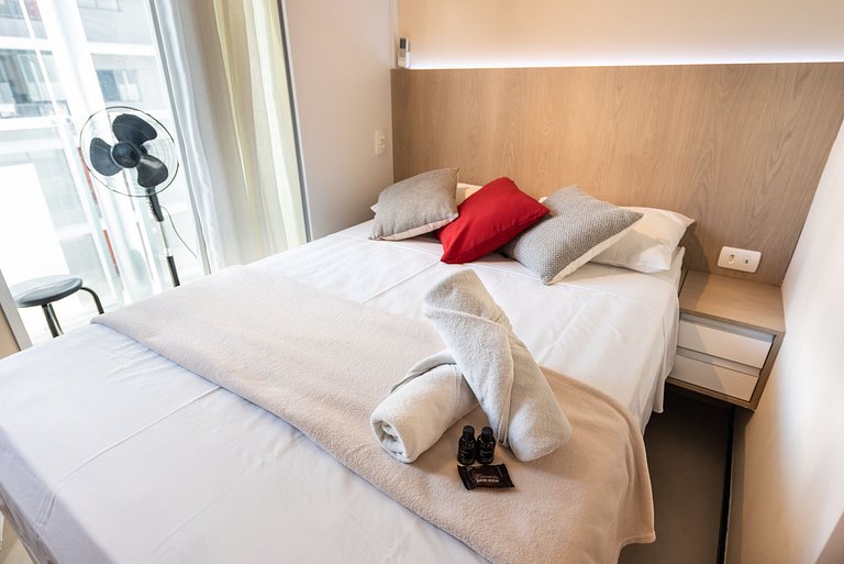 VNF713 Seu Refúgio Perto do Shopping Frei Caneca.