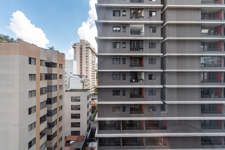 VNF713 Seu Refúgio Perto do Shopping Frei Caneca.