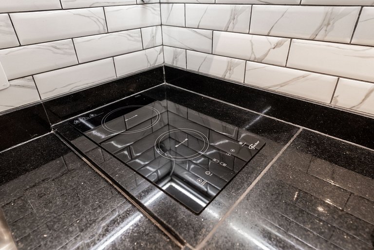 VNF713 Seu Refúgio Perto do Shopping Frei Caneca.