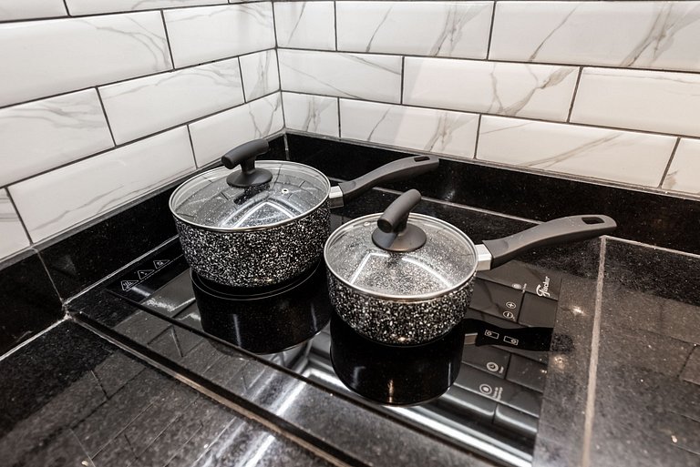 VNF713 Seu Refúgio Perto do Shopping Frei Caneca.