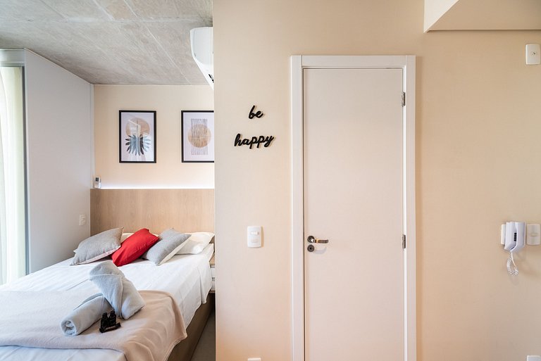 VNF713 Seu Refúgio Perto do Shopping Frei Caneca.