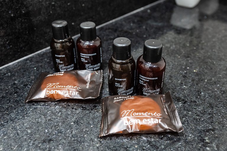 VNF713 Seu Refúgio Perto do Shopping Frei Caneca.