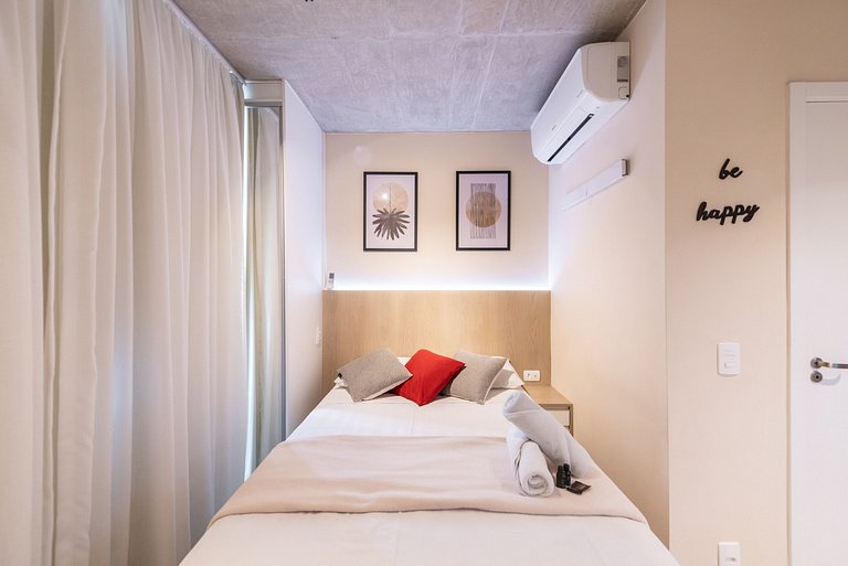 VNF713 Seu Refúgio Perto do Shopping Frei Caneca.