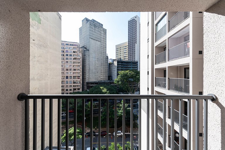 TY8 Apartamento moderno na região da Bela Vista