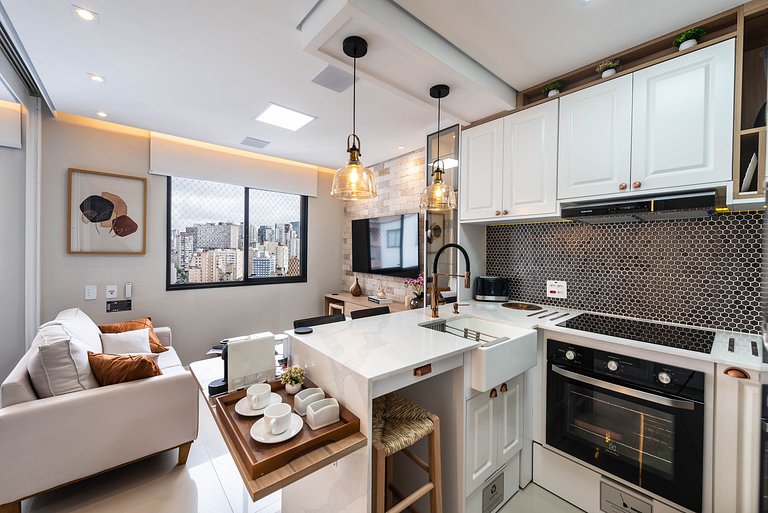 AA15 Espaço moderno com piscina e ótima estrutura