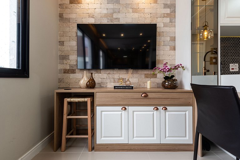 AA15 Espaço moderno com piscina e ótima estrutura