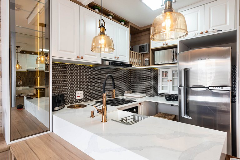 AA15 Espaço moderno com piscina e ótima estrutura