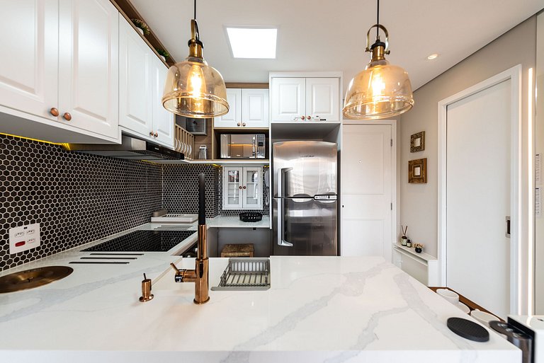 AA15 Espaço moderno com piscina e ótima estrutura