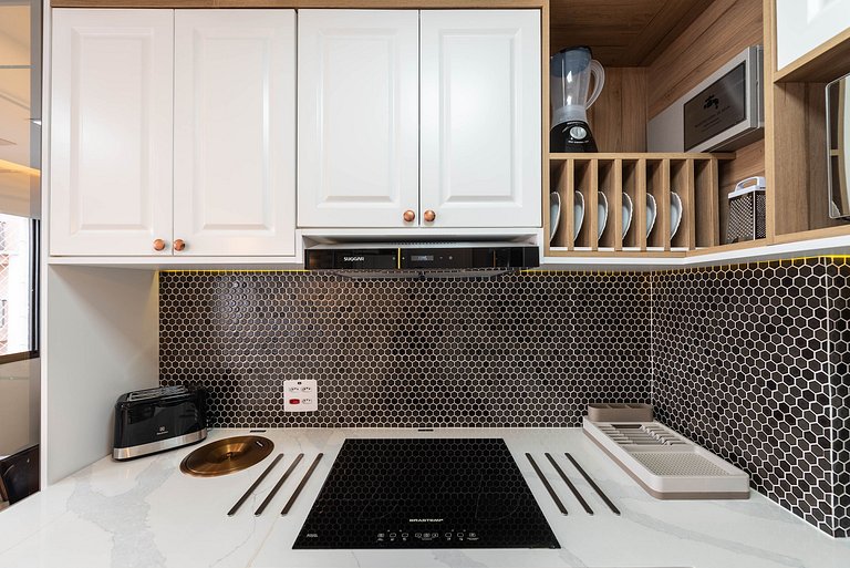 AA15 Espaço moderno com piscina e ótima estrutura