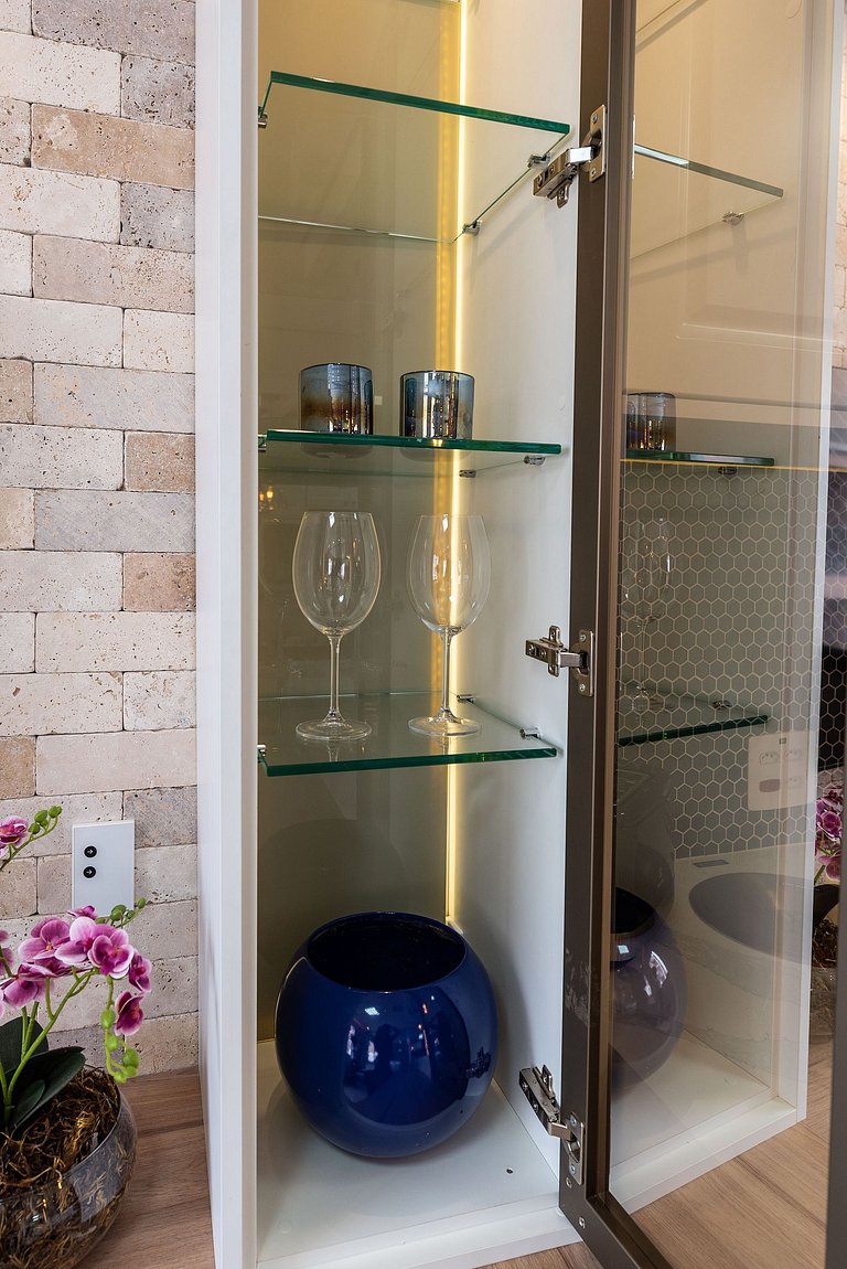 AA15 Espaço moderno com piscina e ótima estrutura