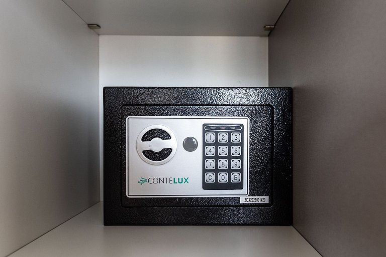 AA15 Espaço moderno com piscina e ótima estrutura