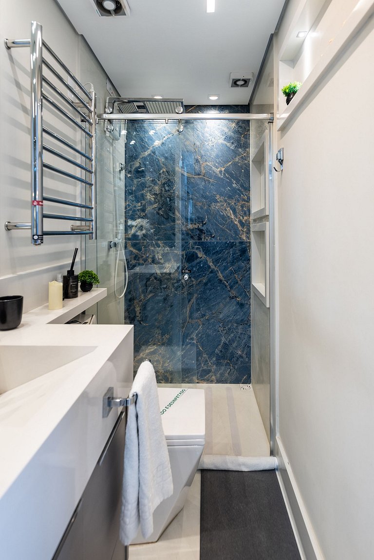 AA15 Espaço moderno com piscina e ótima estrutura