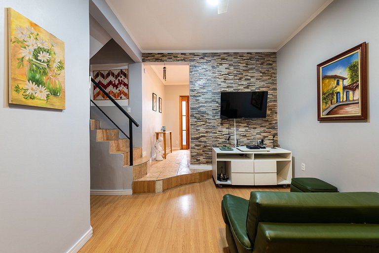 CA20 | Casa Prática e Aconchegante na Bela Vista