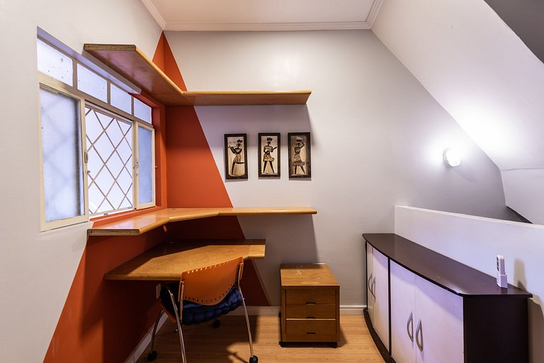 CA20 | Casa Prática e Aconchegante na Bela Vista.