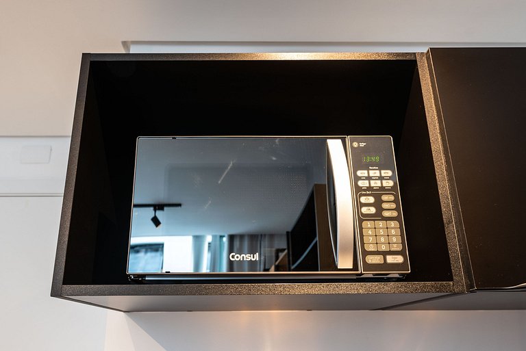 VNF4 | Estúdio Bem Localizado | Frei Caneca