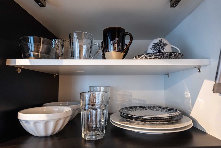 VNF4 | Estúdio Bem Localizado | Frei Caneca