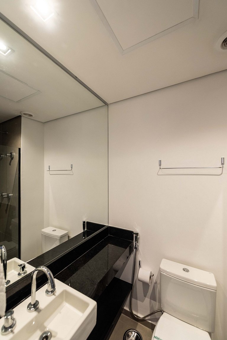 VNF4 | Estúdio Bem Localizado | Frei Caneca