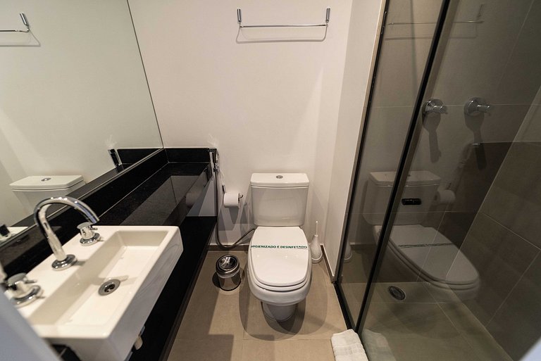 VNF4 | Estúdio Bem Localizado | Frei Caneca