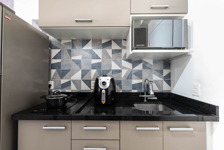 MI606 Studio Moderno e Prático