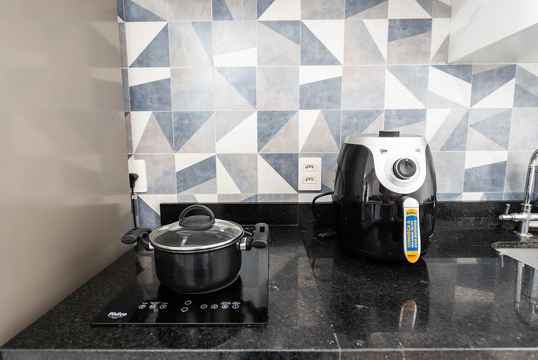 MI606 Studio Moderno e Prático