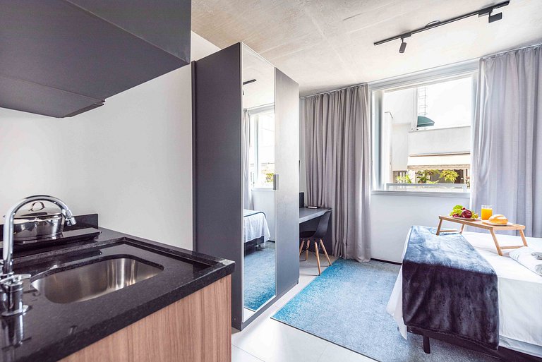 VNF12 | Estúdio Bem Localizado | Frei Caneca