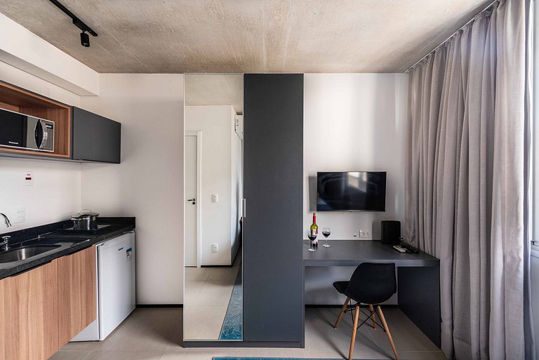 VNF12 | Estúdio Bem Localizado | Frei Caneca