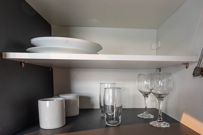 VNF12 | Estúdio Bem Localizado | Frei Caneca