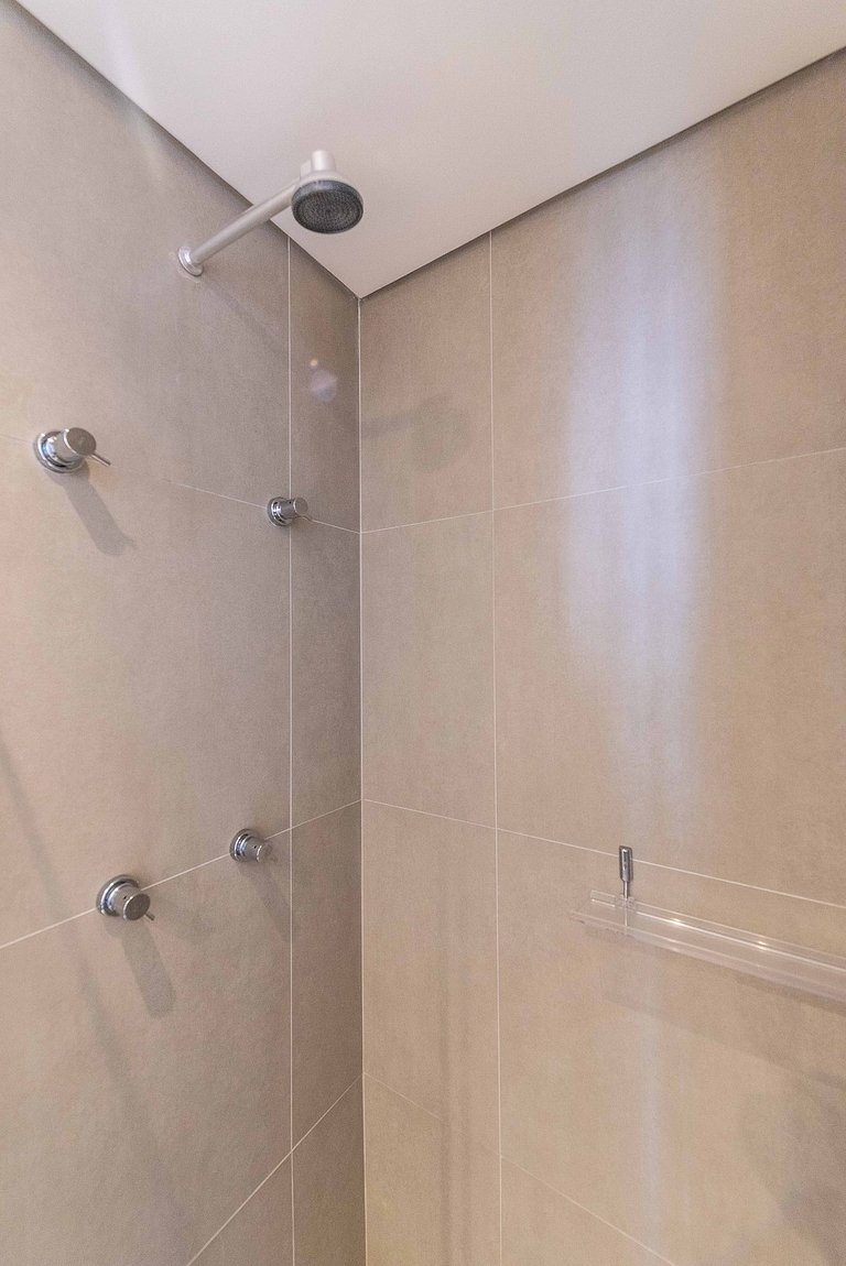 VNF12 | Estúdio Bem Localizado | Frei Caneca