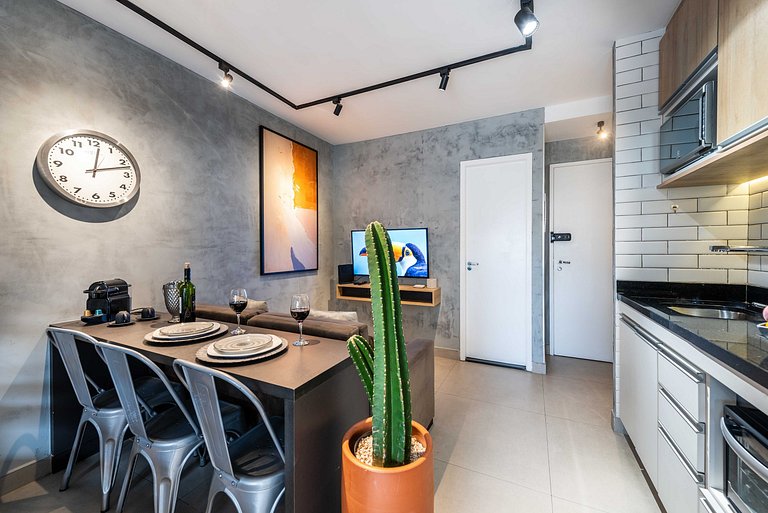 MI602 Studio Charmoso e Confortável p/ Até 4