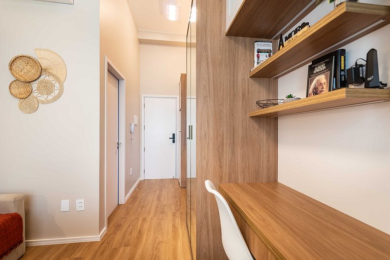 ARQ3 Studio Confortável perto do Metrô Santa Cruz