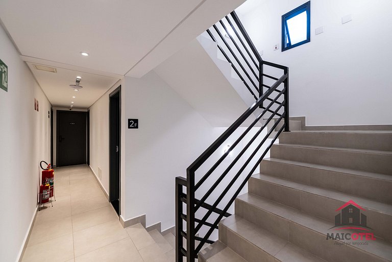 BA304 Studio moderno e acolhedor em Moema