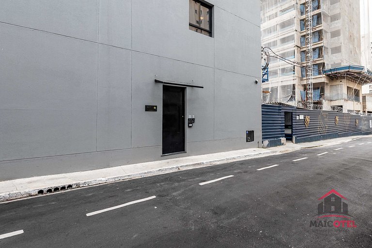 BA104 Localização Privilegiada e Conforto em Moema