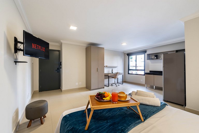 BA204 Studio em Moema | Excelente Localização
