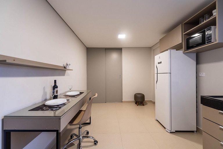 BA304 Studio moderno e acolhedor em Moema