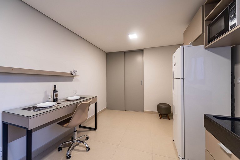 BA304 Studio moderno e acolhedor em Moema