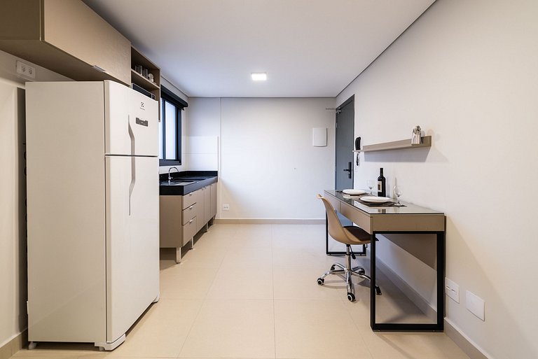 BA304 Studio moderno e acolhedor em Moema
