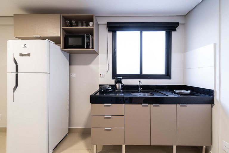 BA304 Studio em Moema | Excelente Localização