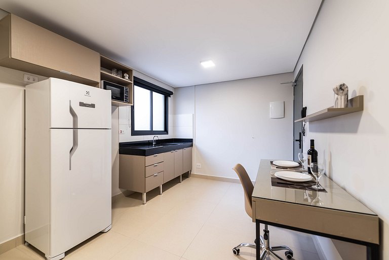 BA304 Studio em Moema | Excelente Localização