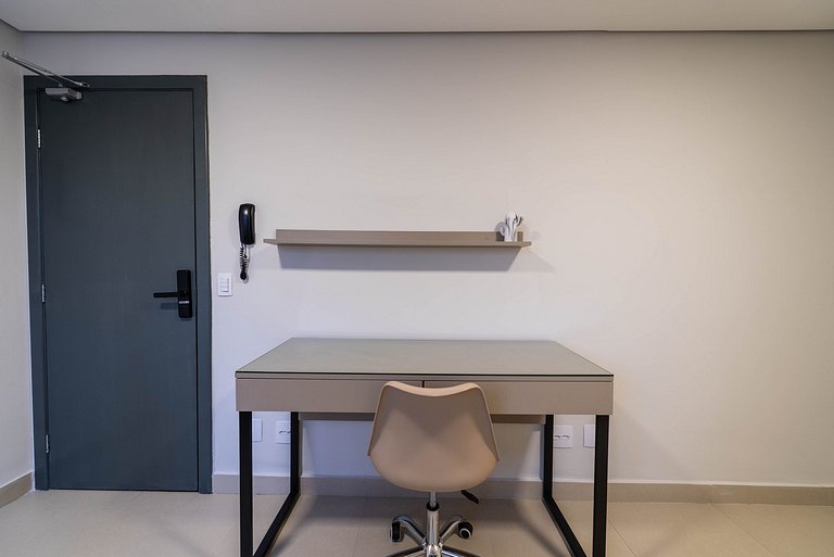 BA304 Studio moderno e acolhedor em Moema