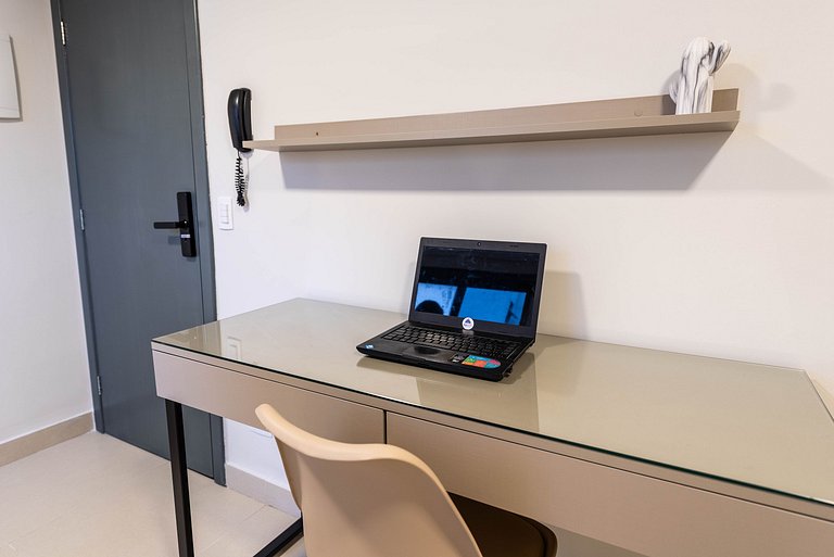 BA304 Studio moderno e acolhedor em Moema