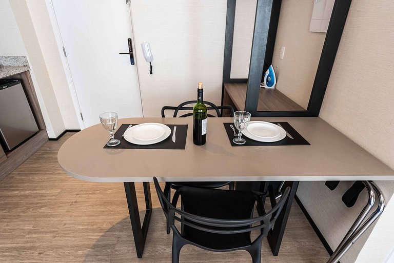 MS503 |Studio Completo com Vaga | Rua Genebra